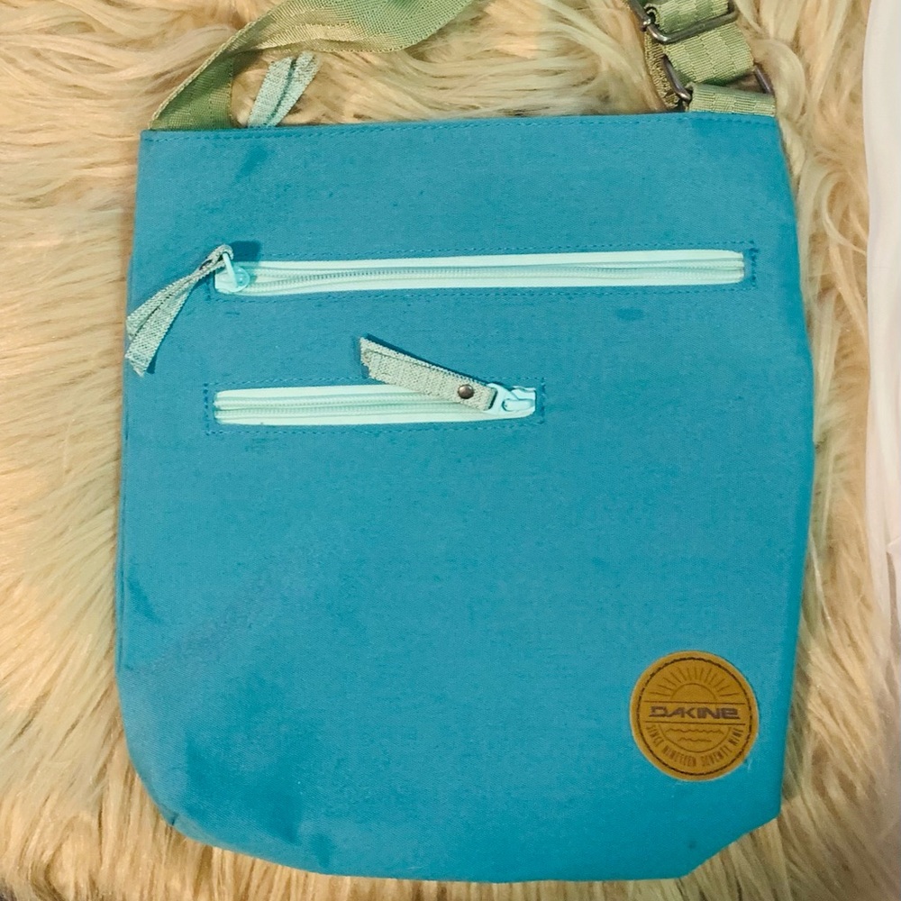 DAKINE adjustable Crossbody Bag